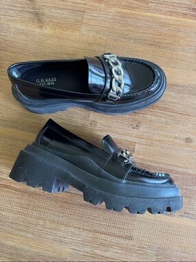 G.H. Bass Black Chain Lug Sole Loafers Platform Weejuns size 8